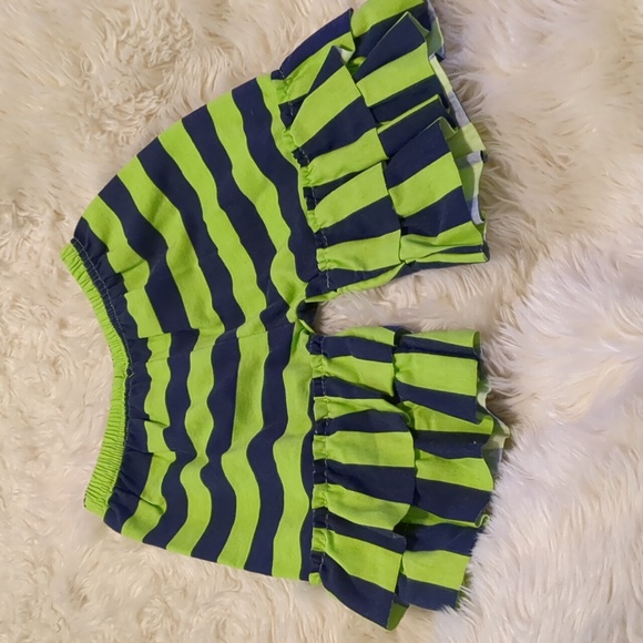 Cute green and navy outfit size 6-9 months - Picture 4 of 8